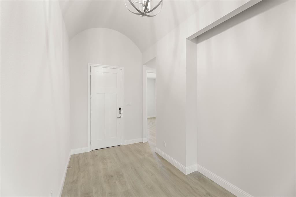 1019 Moss Grove Trl, Justin, TX 76247 photo