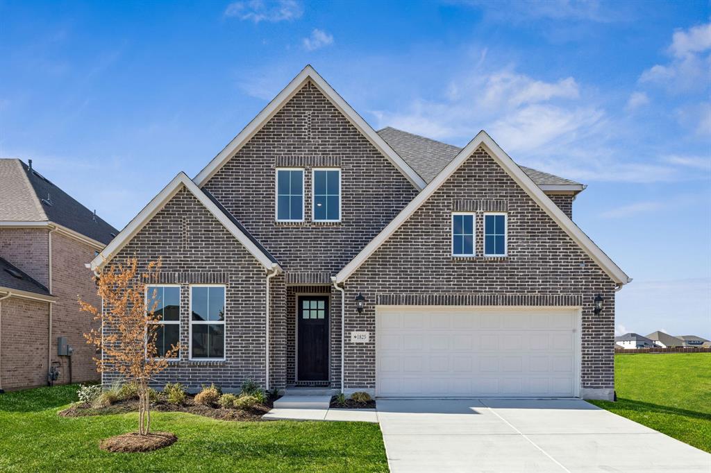 1825 Vetiver Glow Dr, Celina, TX 75009