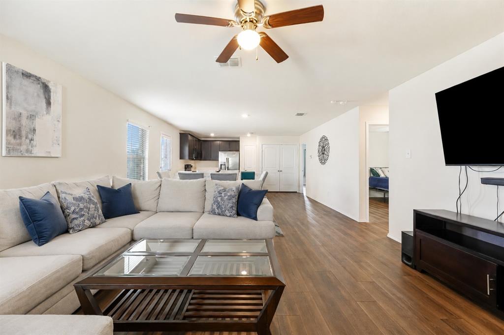 5805 Honey Creek St, Fort Worth, TX 76179 photo