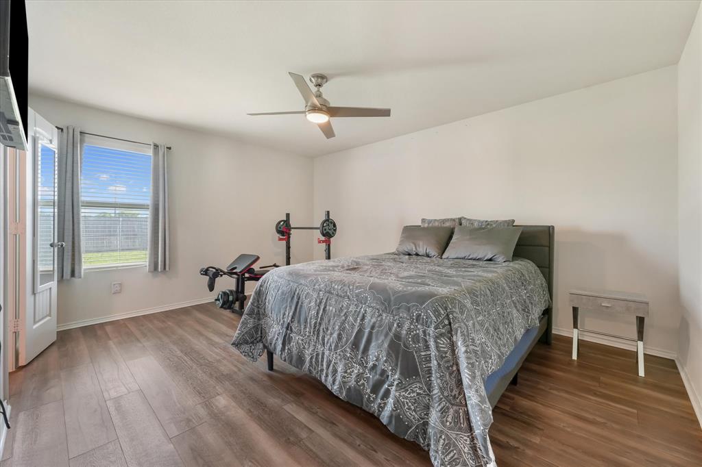 5805 Honey Creek St, Fort Worth, TX 76179 photo