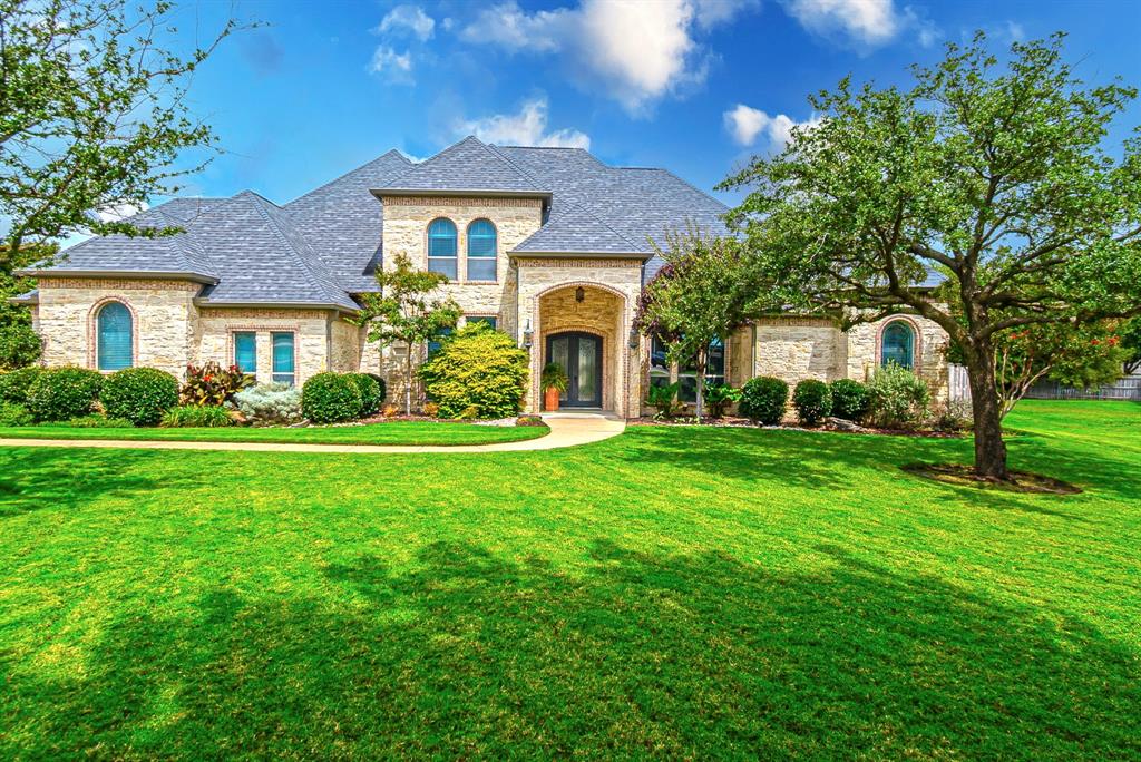 8271 Glenwick Dr, Waxahachie, TX 75167 photo