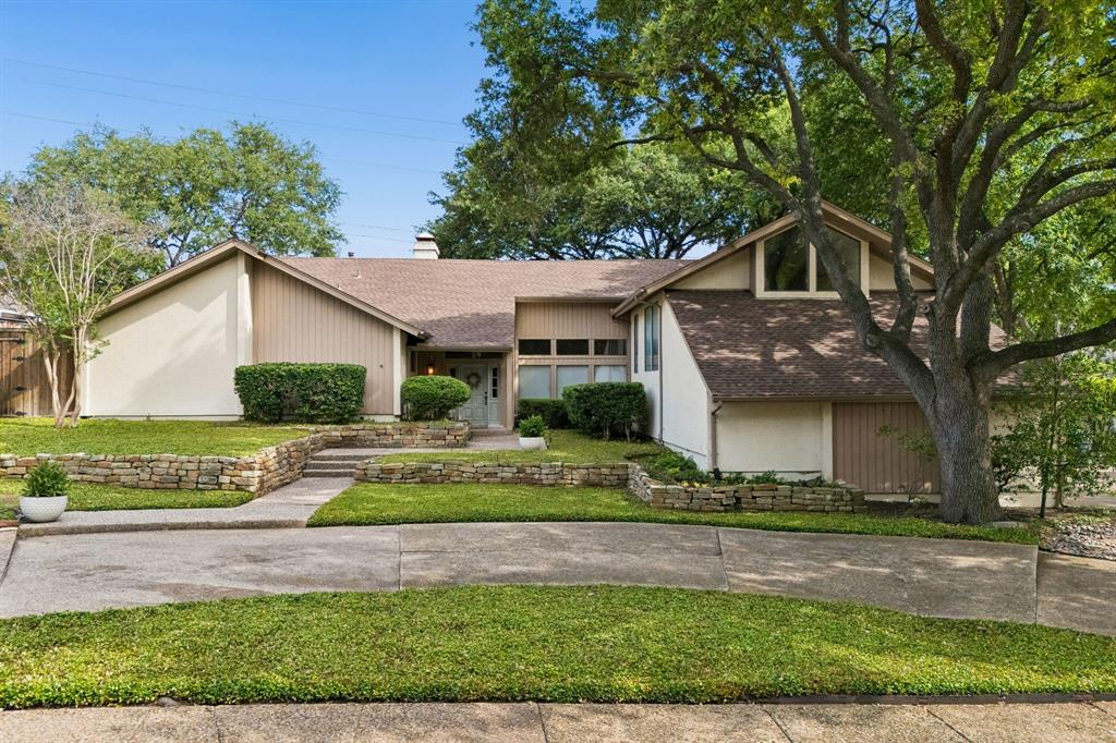 9530 Moss Haven Dr, Dallas, TX 75231 photo