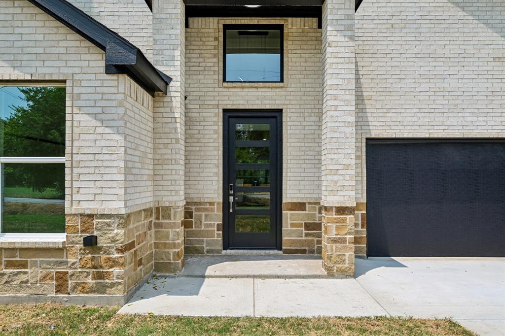 606 Netherland Dr, Seagoville, TX 75159 photo