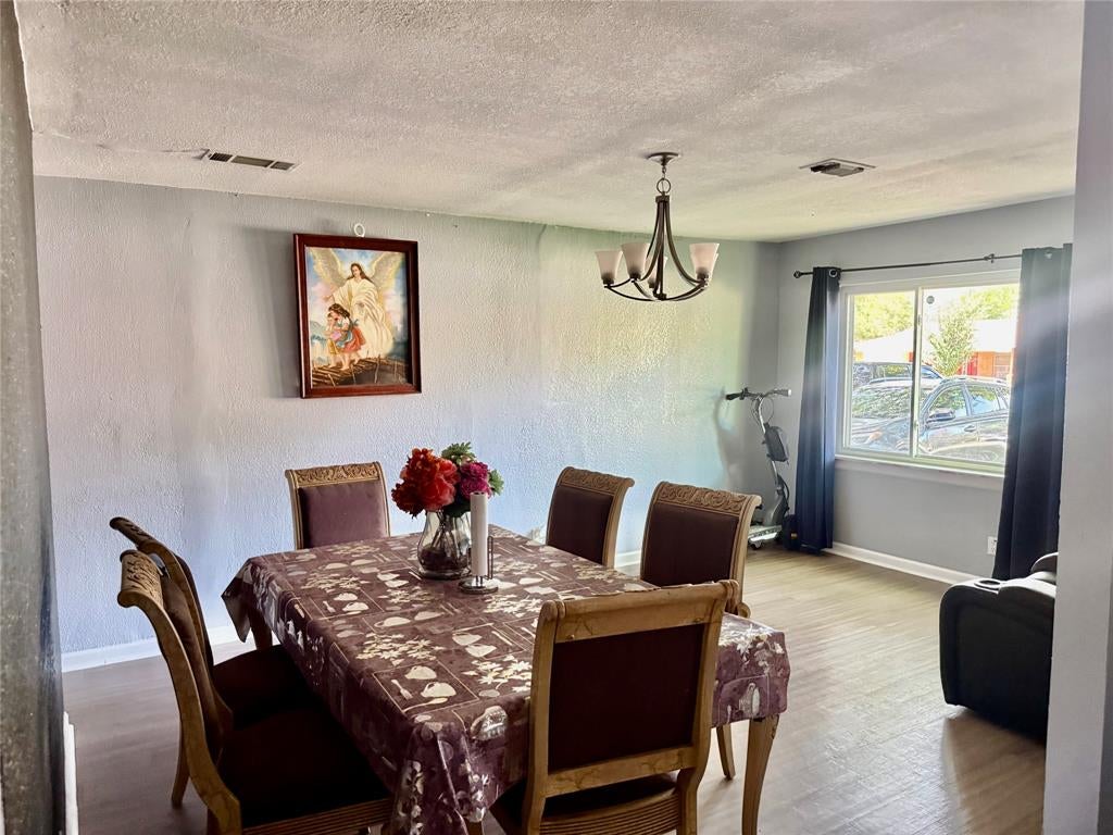 7508 S College Cir, North Richland Hills, TX 76180 photo