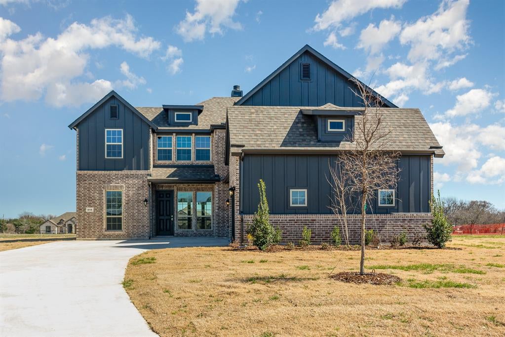 610 Crystal Lake Ln, Red Oak, TX 75154 photo