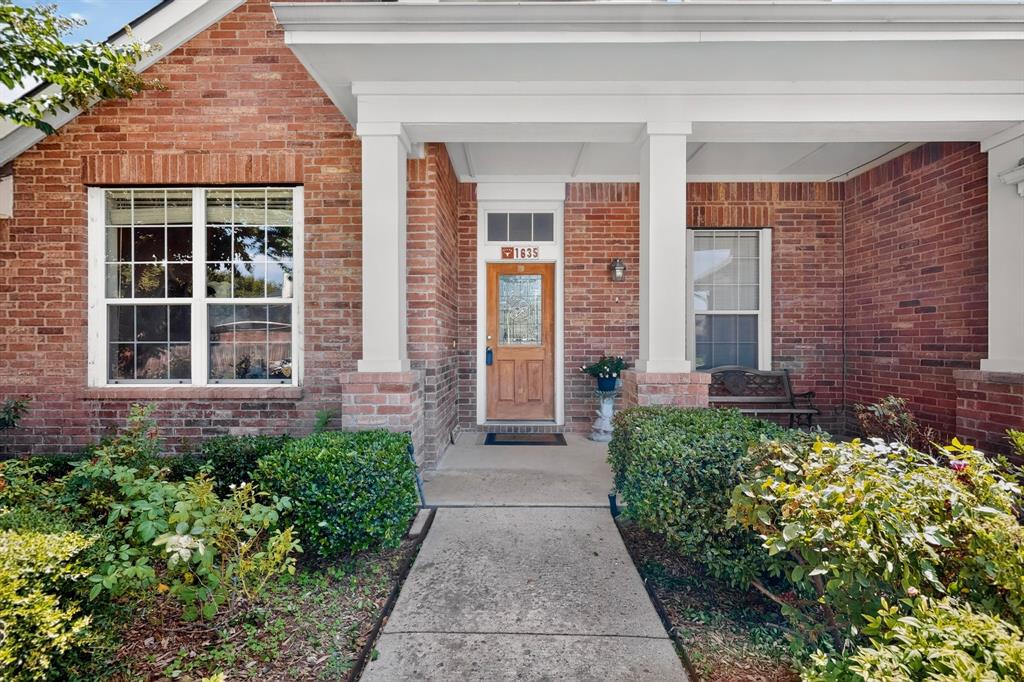 1635 Luckenbach Dr, Forney, TX 75126 photo
