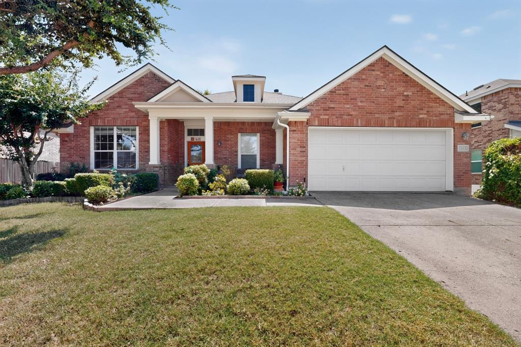 1635 Luckenbach Dr, Forney, TX 75126