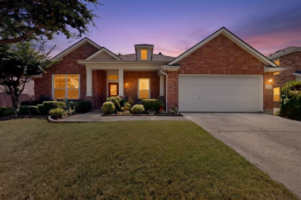 1635 Luckenbach Dr, Forney, TX 75126 photo