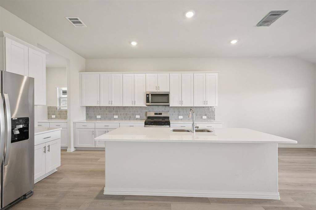 2210 Windy Trl, Princeton, TX 75407