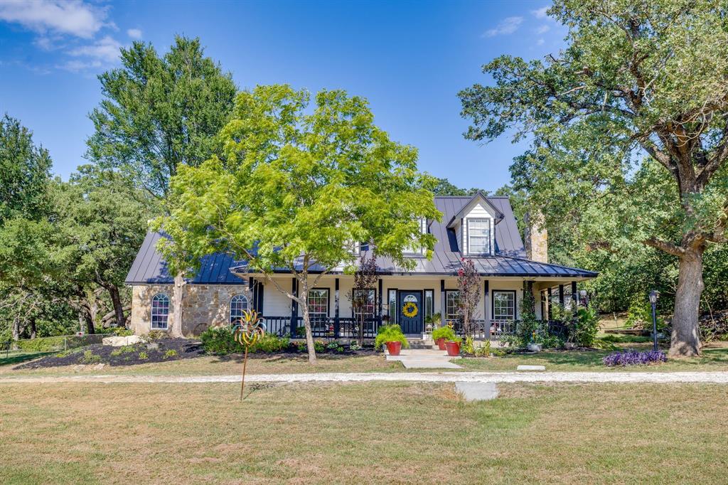 1129 Crazy Horse Trl, Burleson, TX 76028 photo
