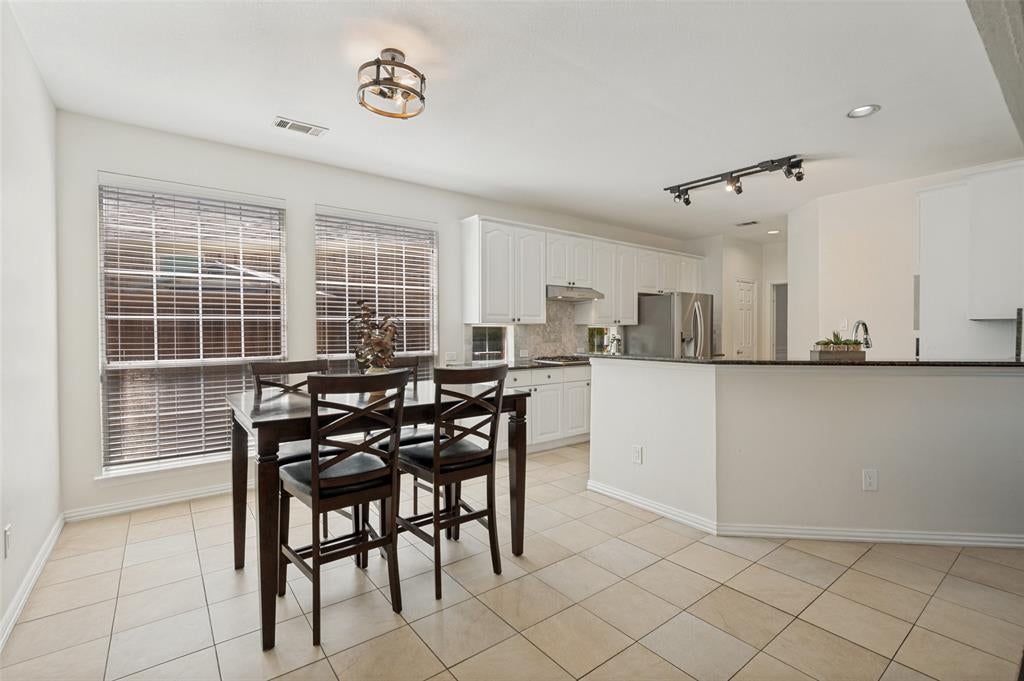 7735 Worthing St, Dallas, TX 75252 photo