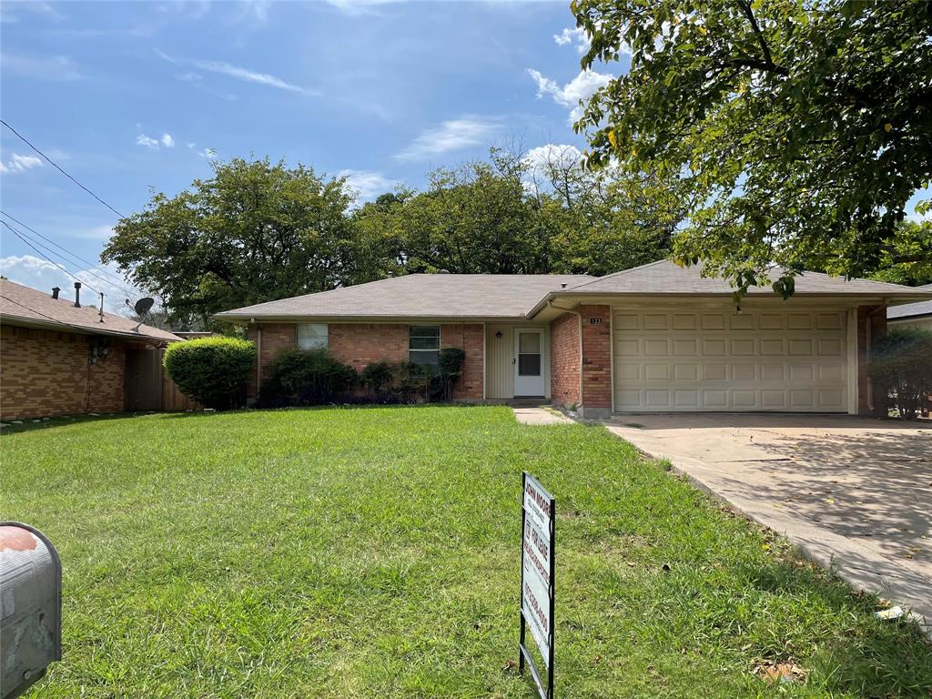 123 Evelyn St, Desoto, TX 75115