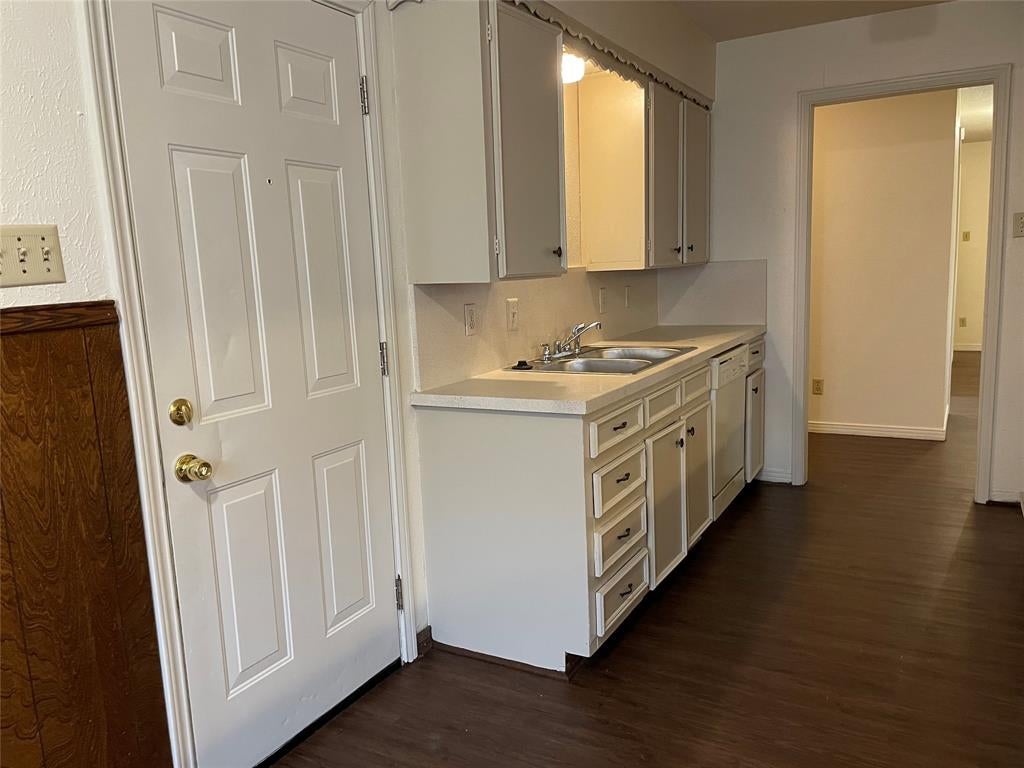 123 Evelyn St, Desoto, TX 75115 photo