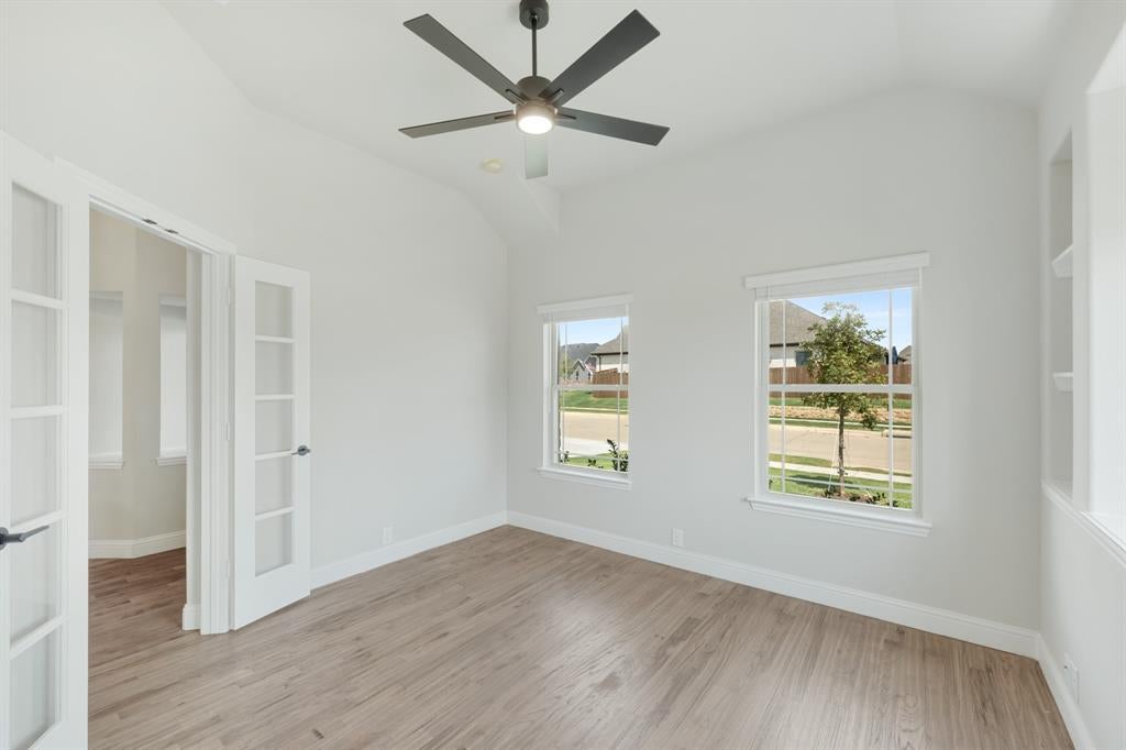 361 Tony St, Burleson, TX 76028 photo