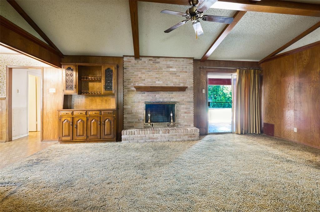 10512 Royal Chapel Dr, Dallas, TX 75229 photo