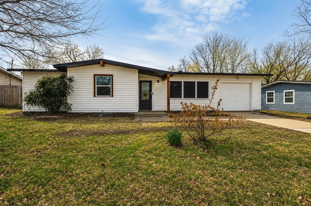 800 Tucker Blvd, Arlington, TX 76010