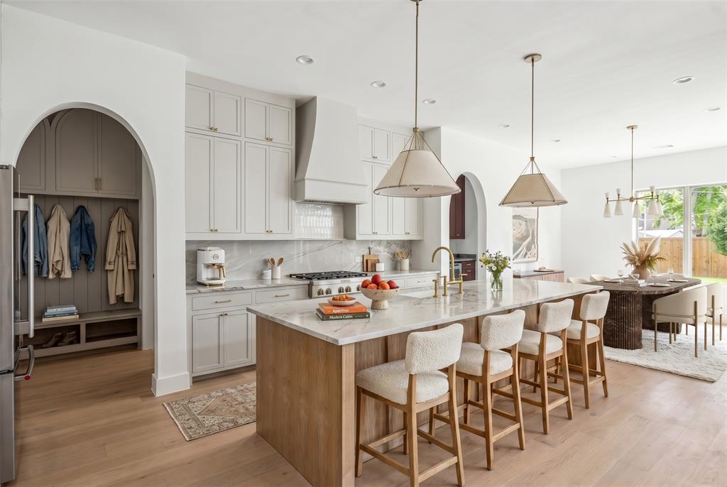 419 Cameron Ave, Dallas, TX 75223 photo