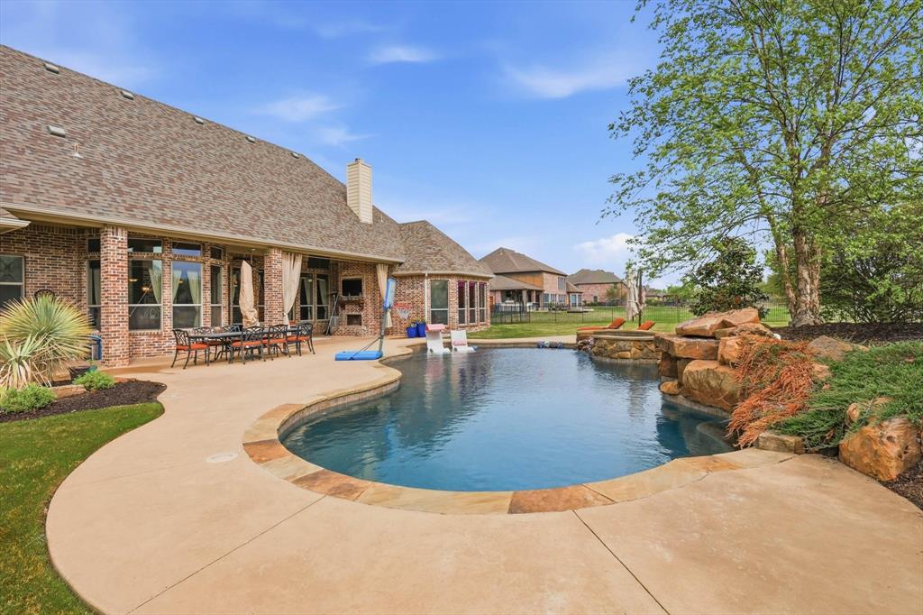 406 Spurgin Rd, Dumas, TX 75002