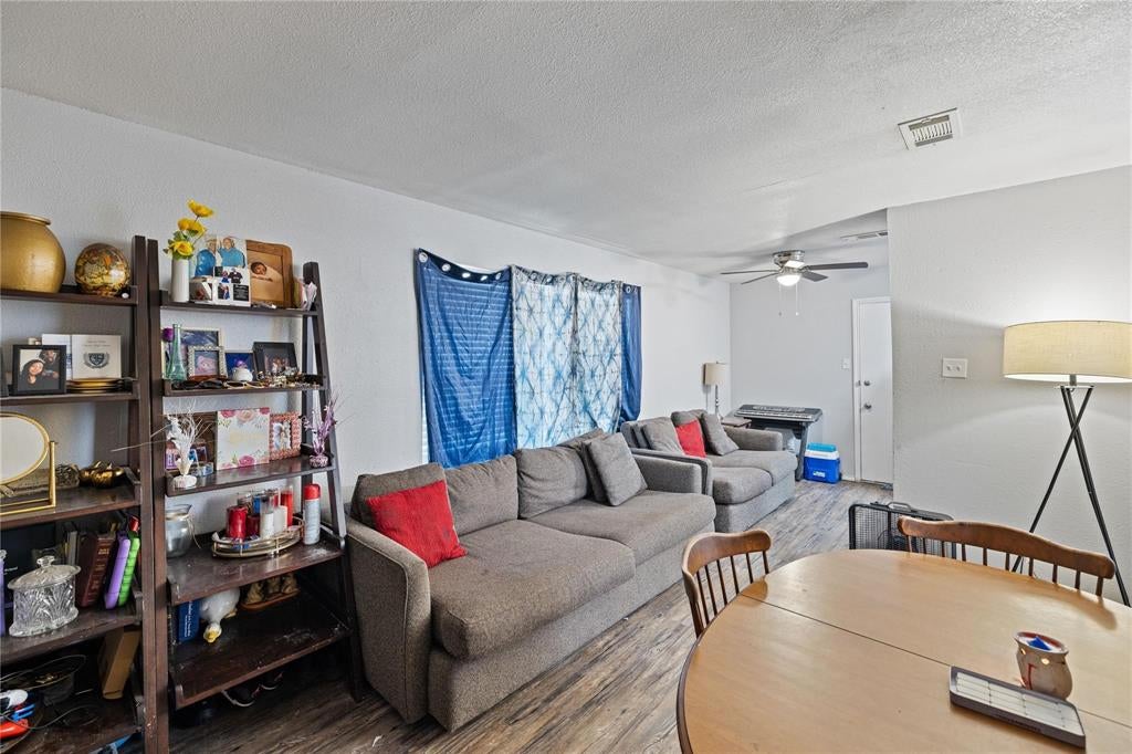 107 Ray St, Arlington, TX 76010 photo