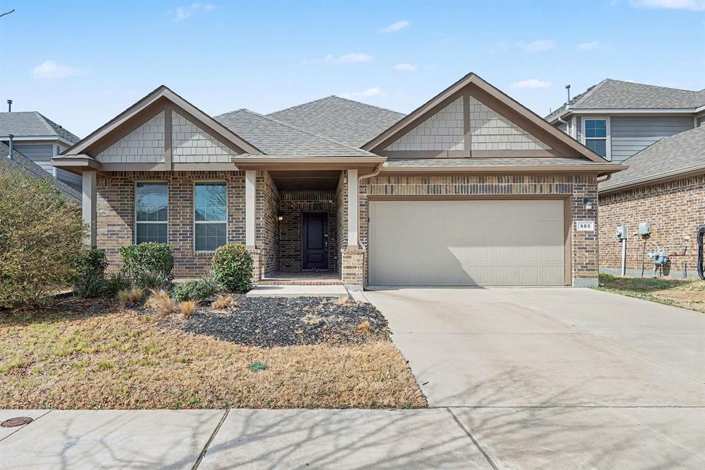 905 Falcon Rd, Argyle, TX 76226