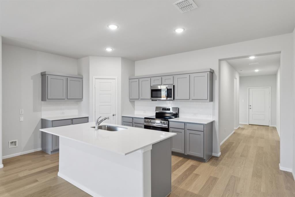 7628 Kingfisher Rd, Aubrey, TX 76227 photo