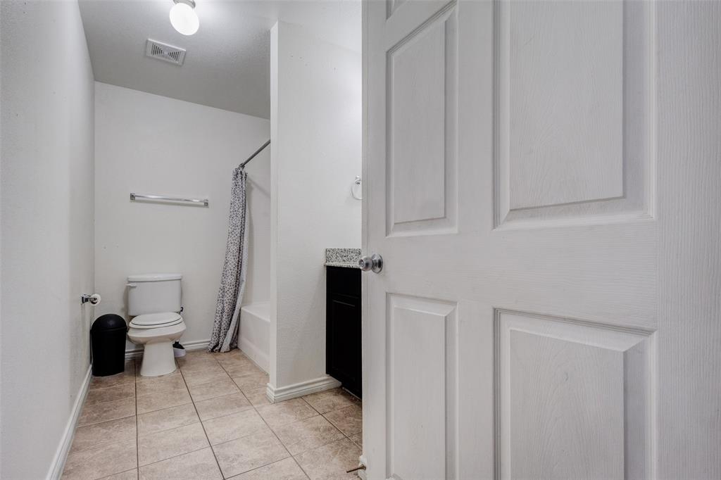 1735 Mcbroom St, Dallas, TX 75212 photo
