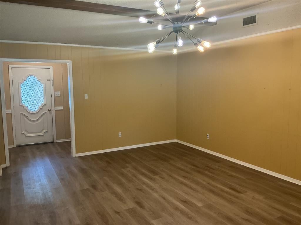 724 Barbara Ln, Burleson, TX 76028 photo