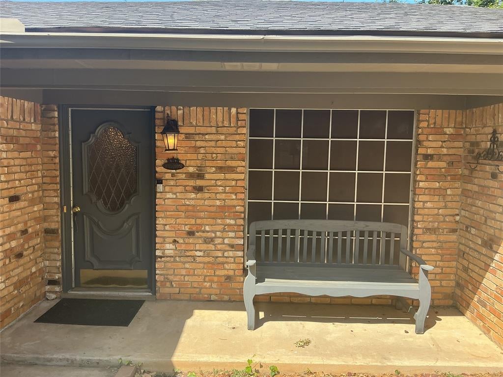 724 Barbara Ln, Burleson, TX 76028 photo