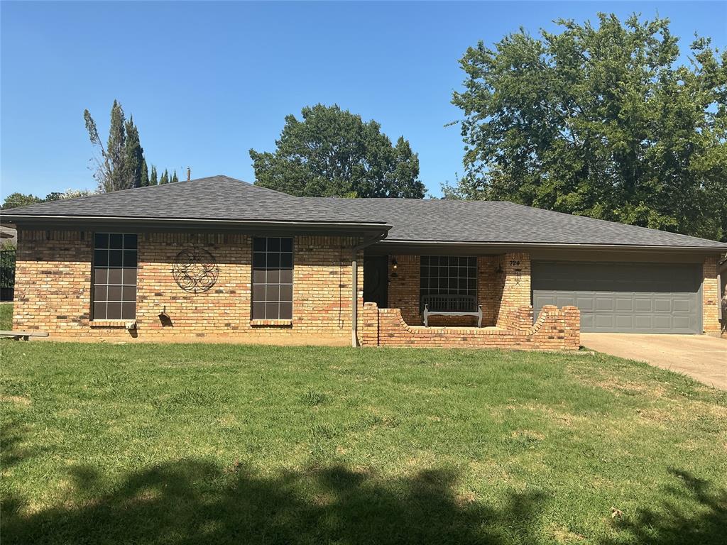 724 Barbara Ln, Burleson, TX 76028 photo