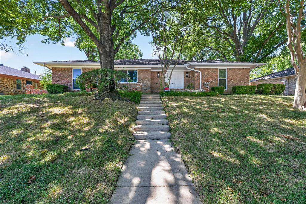 1450 Juniper Ln, Lewisville, TX 75077 photo