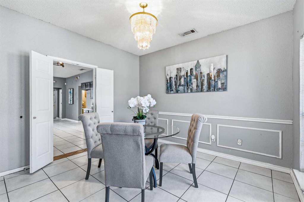 2324 Boardwalk Dr, Mesquite, TX 75181 photo