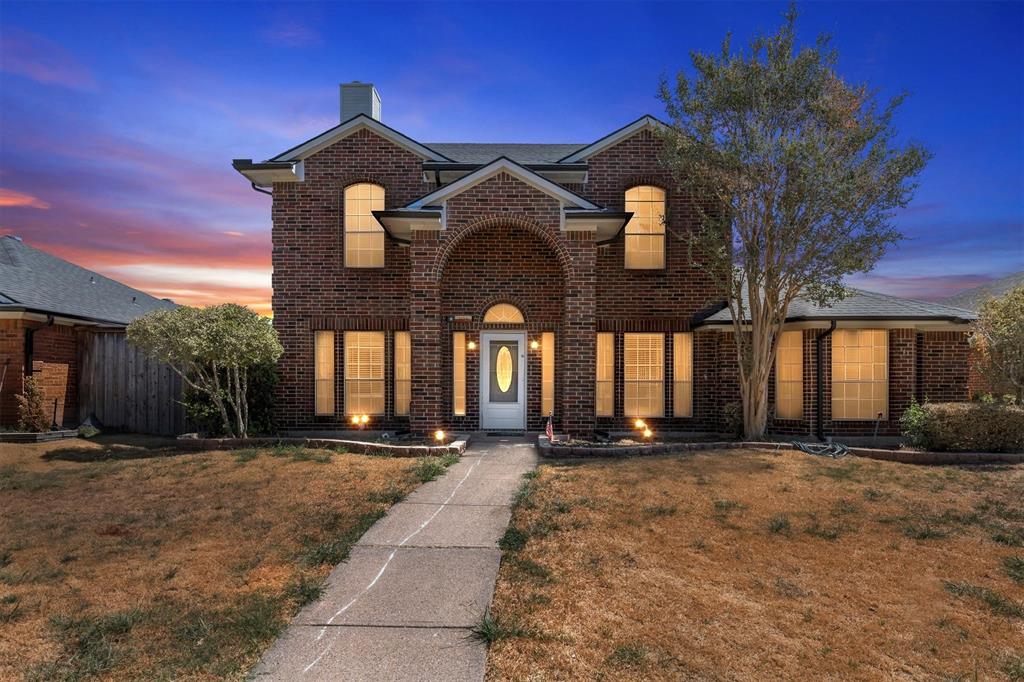 2324 Boardwalk Dr, Mesquite, TX 75181