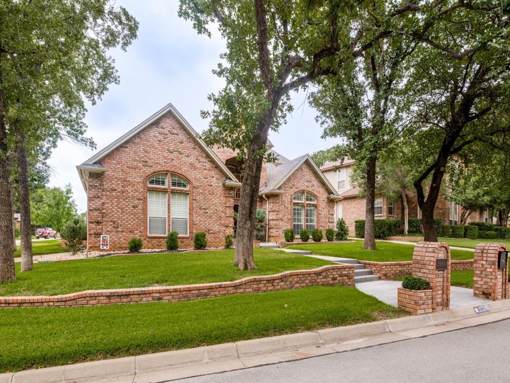 2326 OX Bow Ct, Arlington, TX 76006