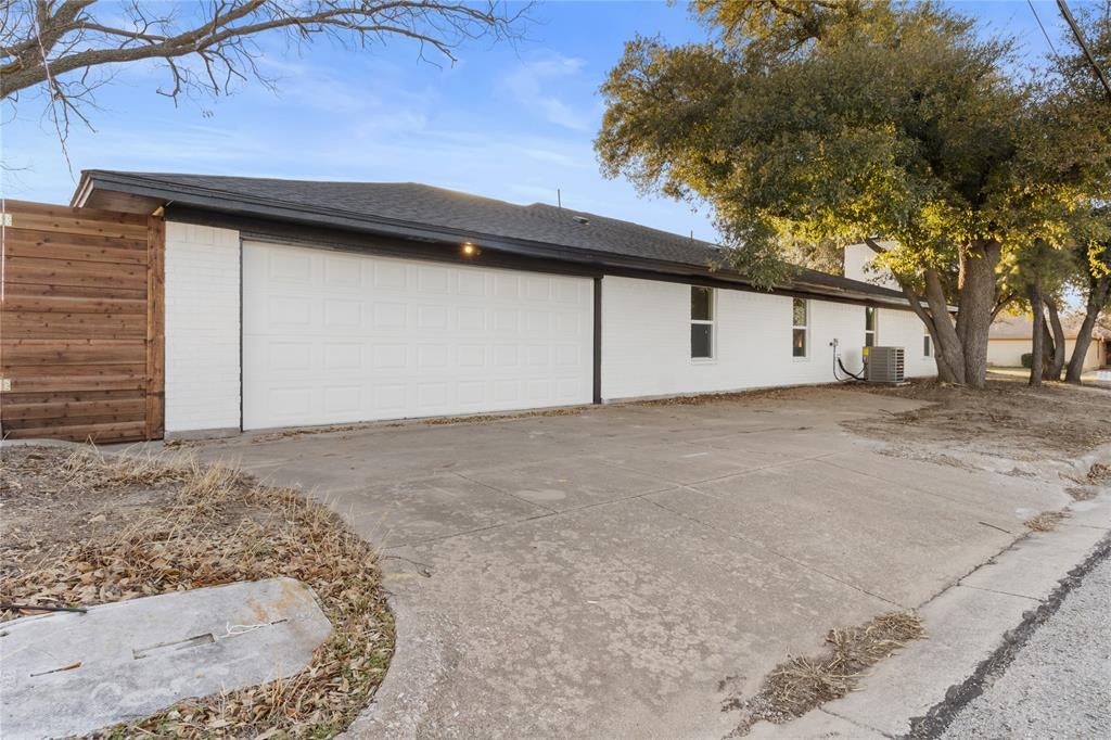 4901 Cordova Ave, Fort Worth, TX 76132 photo