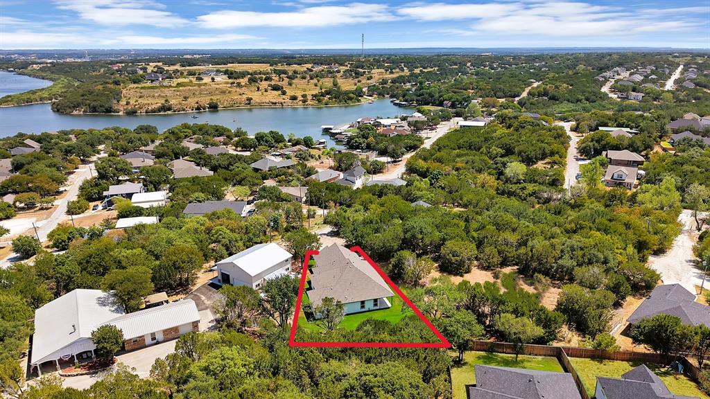 5021 Enchanted Ct, Granbury, TX 76048 photo