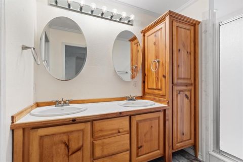 Single Family Residence in Argyle TX 1933 E Hickory Hill Road 29.jpg