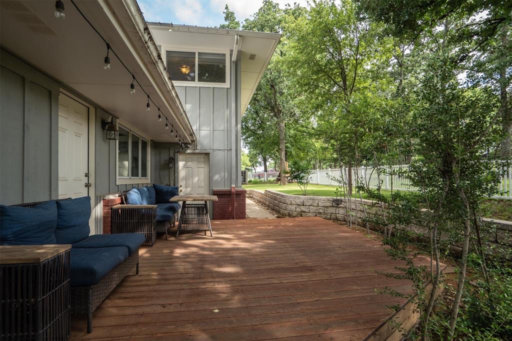 Single Family Residence in Argyle TX 1933 E Hickory Hill Road 35.jpg
