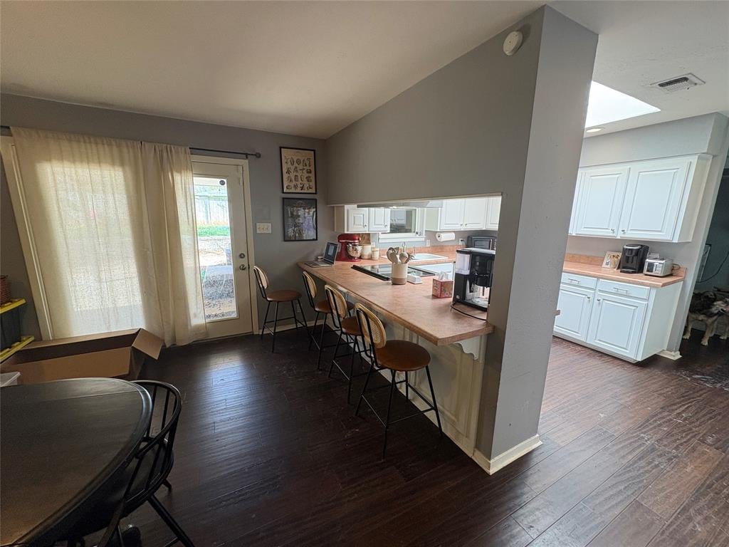 1121 Wade Dr, Bedford, TX 76022 photo