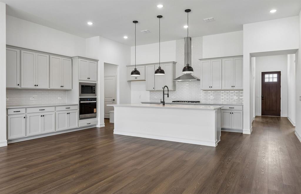 1837 Naseby Rd, Fort Worth, TX 76052 photo