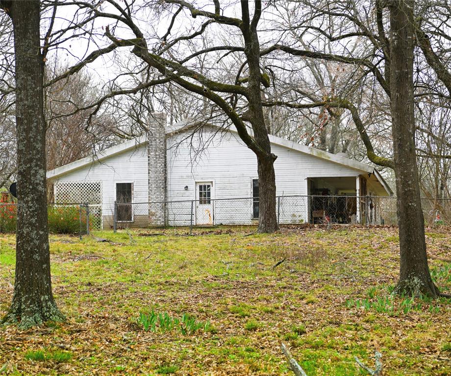 2211 Farm To Market Road 2029, Telephone, TX 75488 photo