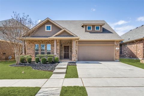 Single Family Residence in Argyle TX 305 Gannet Trail.jpg