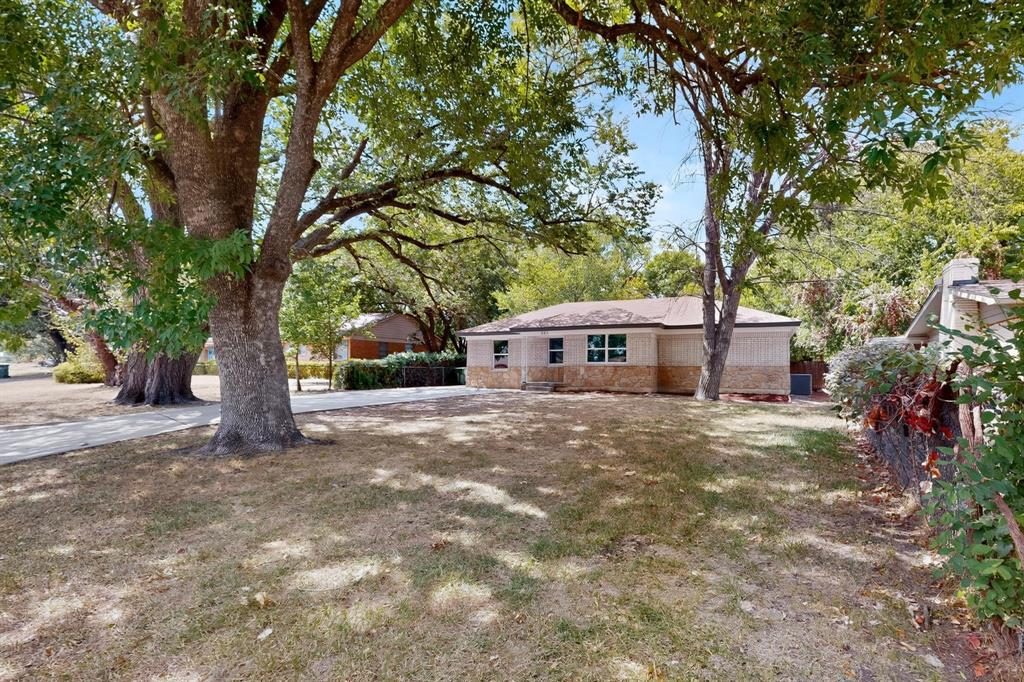 721 Hall Rd, Seagoville, TX 75159 photo