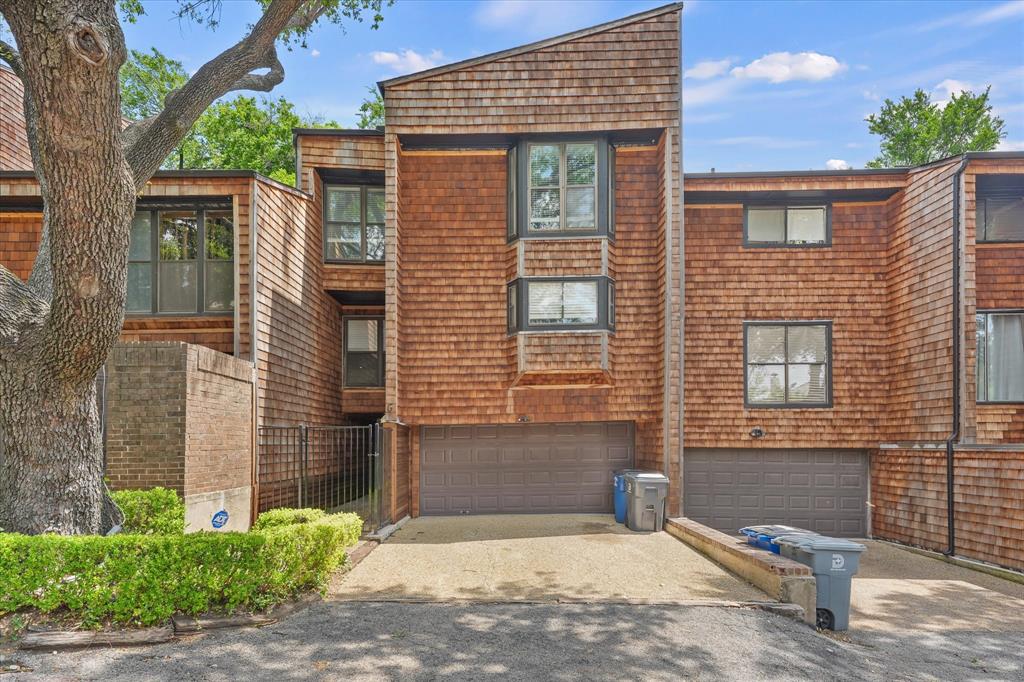 7418 Fair Oaks Ave, Dallas, TX 75231