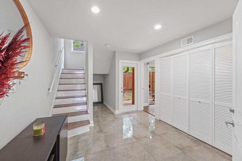 7418 Fair Oaks Ave #G, Dallas, TX 75231 photo