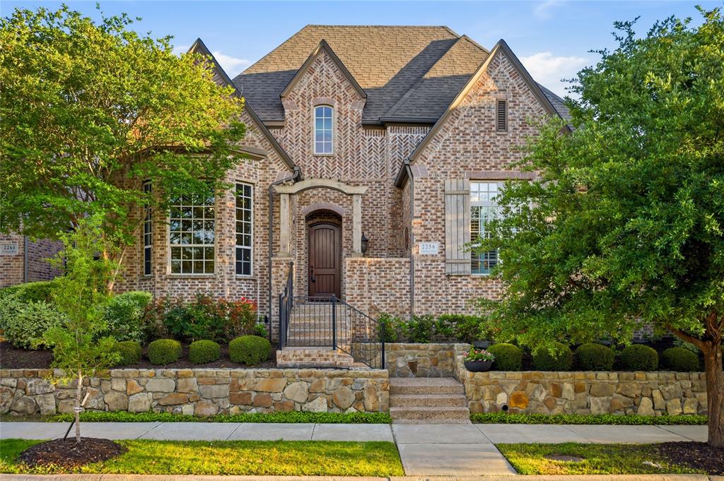 2256 Cardinal Blvd, Carrollton, TX 75010