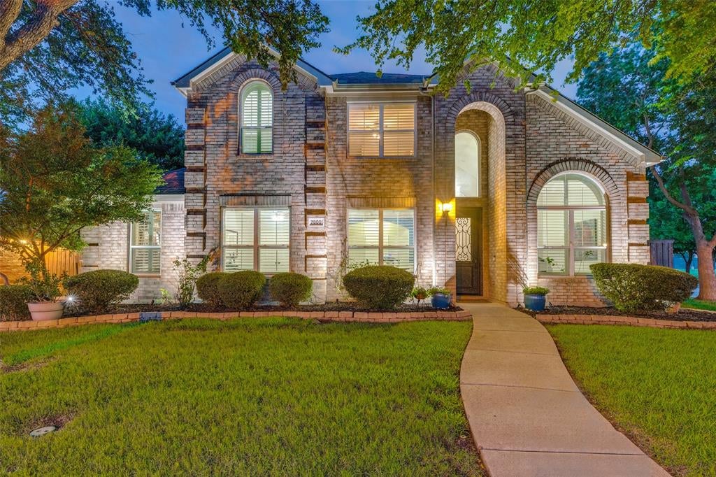 7800 Crazy Horse Dr, Frisco, TX 75036