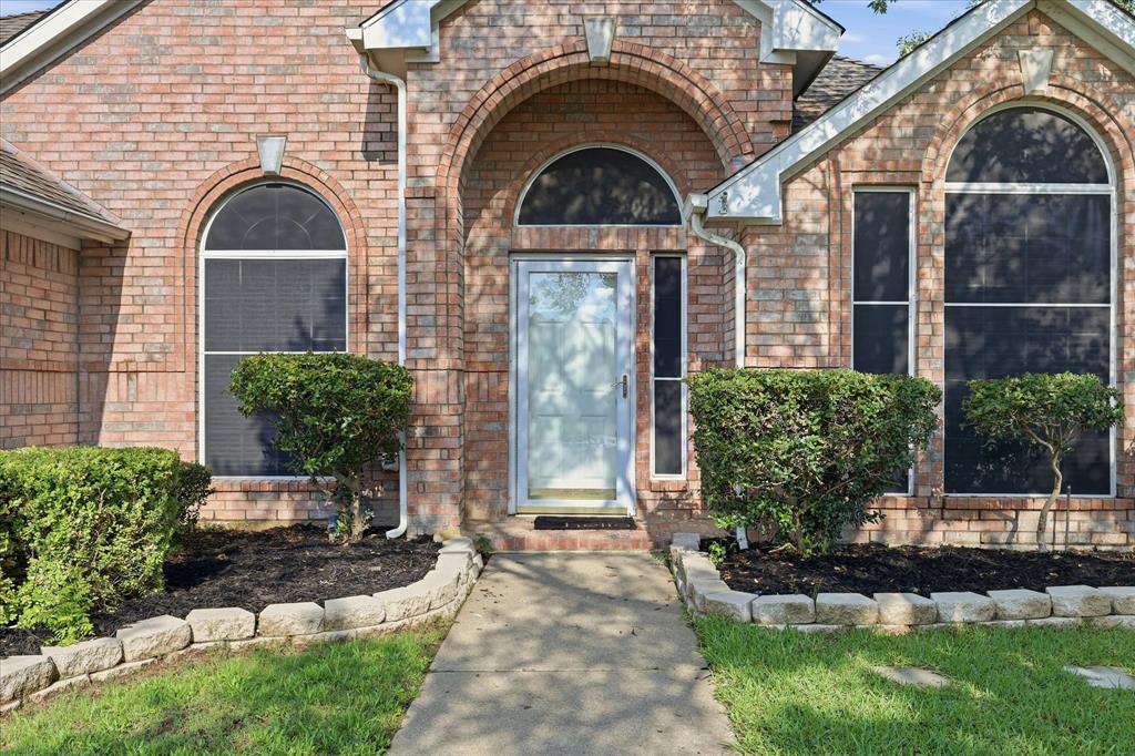 5375 Natchez Trl, Fort Worth, TX 76137 photo