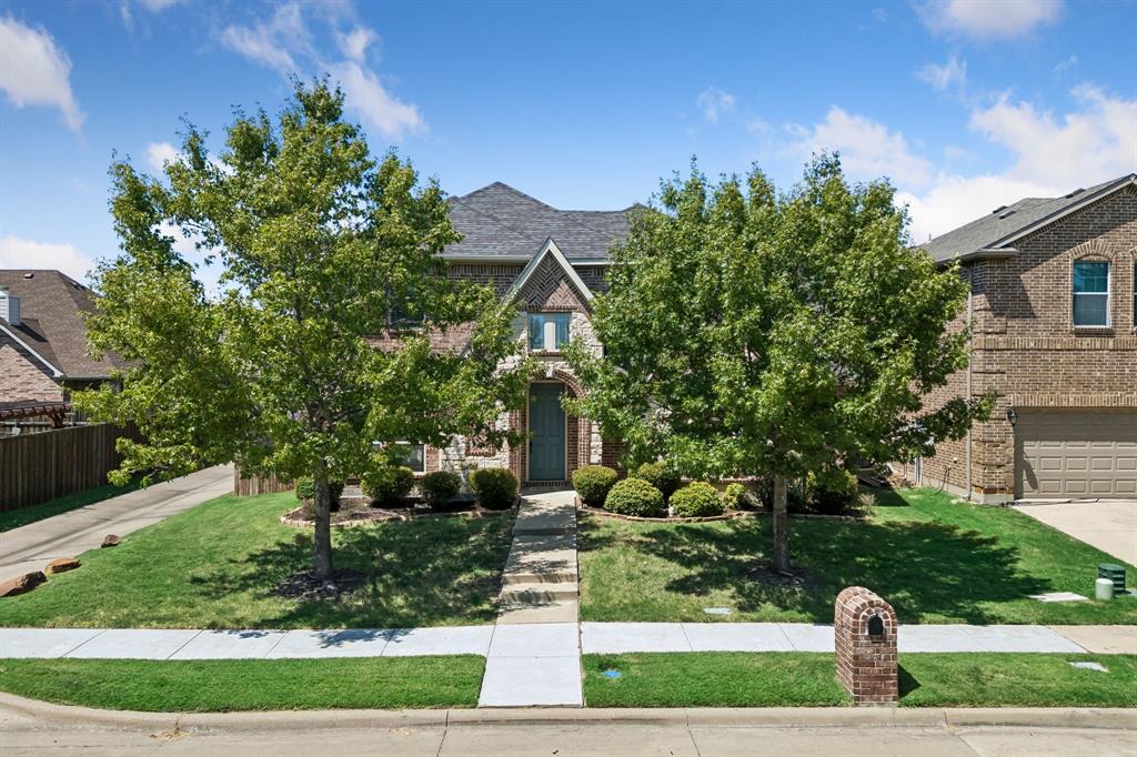 705 Austin Ln, Lavon, TX 75166