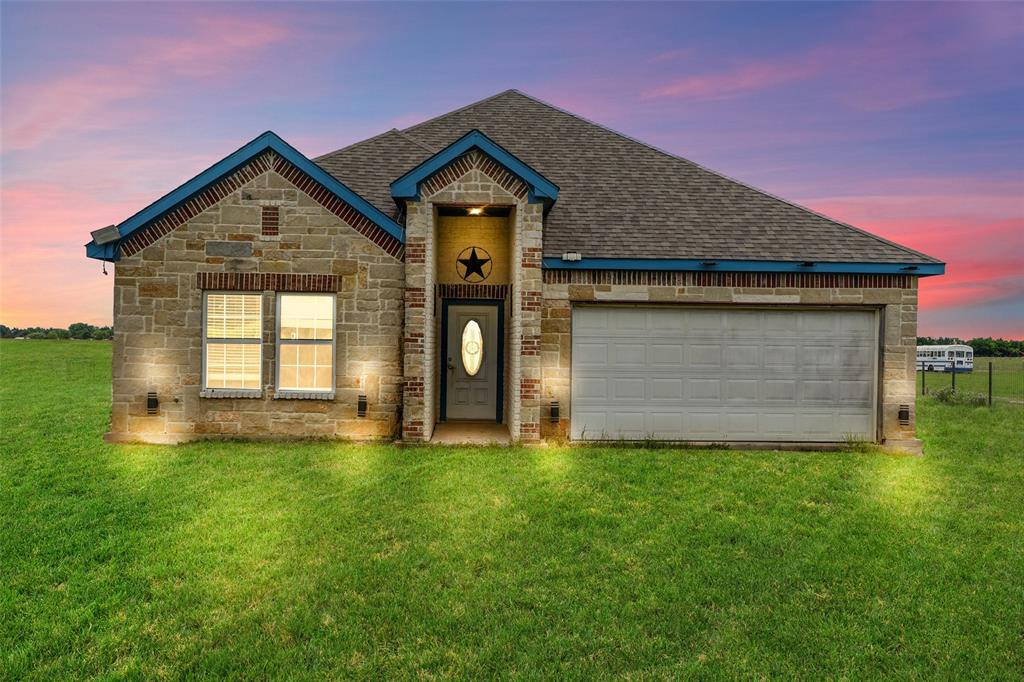 471 Ewing Rd, Ferris, TX 75125