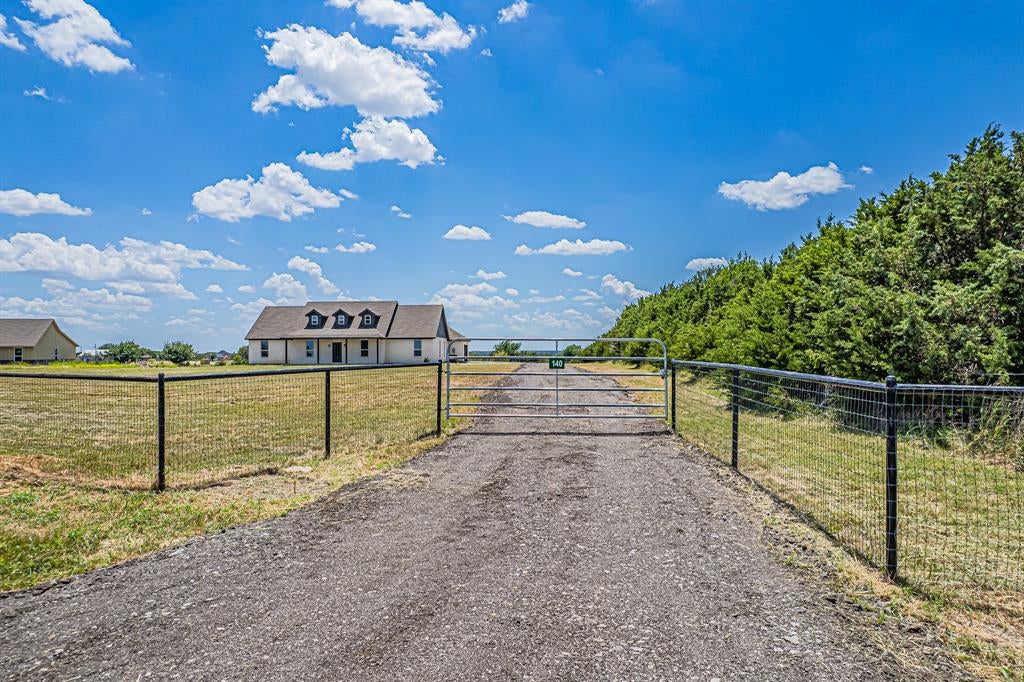 140 Alamo Rd, Weatherford, TX 76088 photo